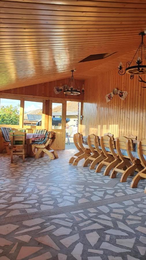 La Mosu-N Retezat Guest House Nucsoara  Ngoại thất bức ảnh