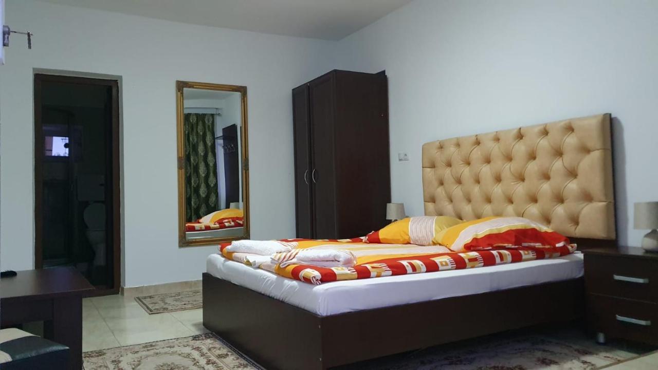 La Mosu-N Retezat Guest House Nucsoara  Ngoại thất bức ảnh